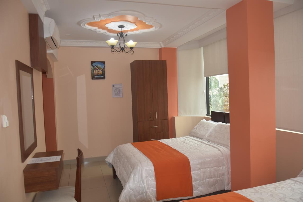 Olan'S Hotel Group Esmeraldas 外观 照片