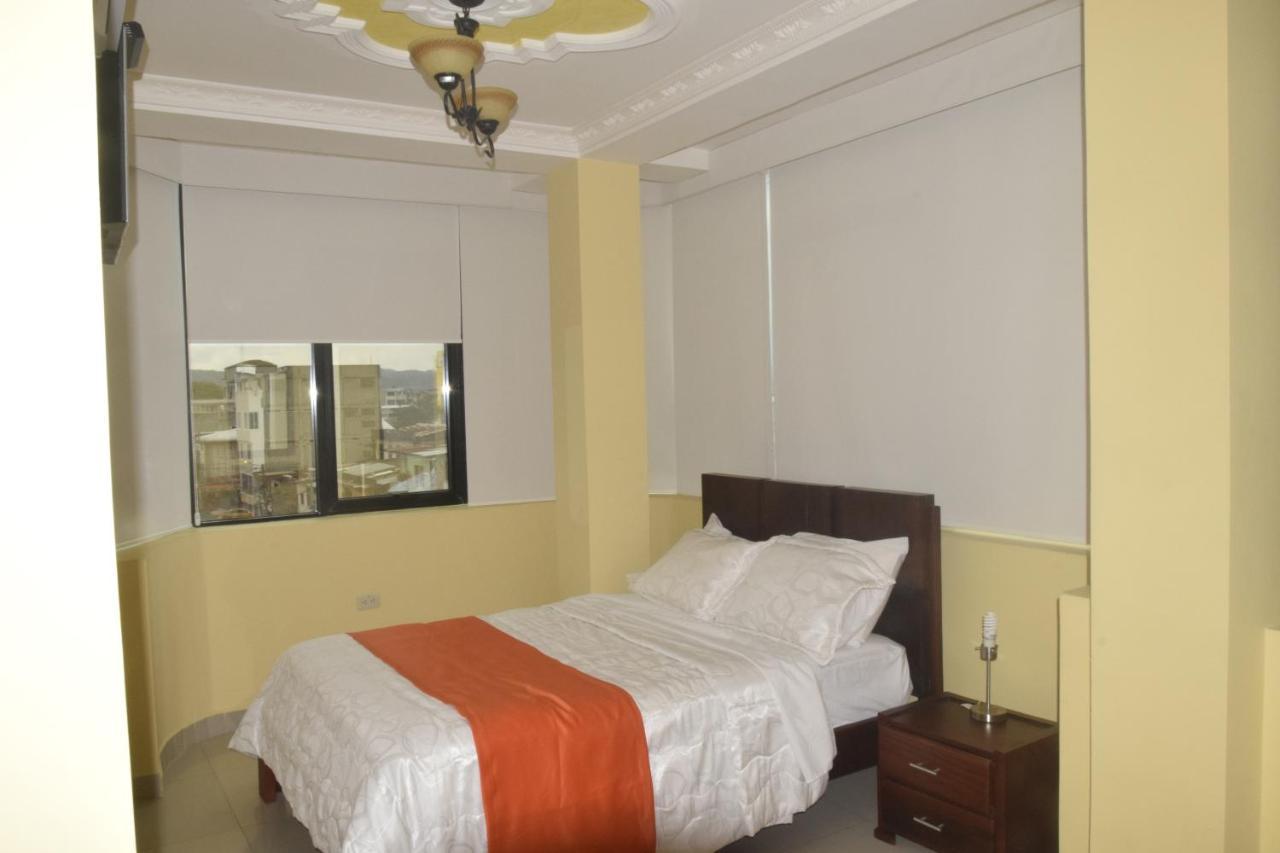 Olan'S Hotel Group Esmeraldas 外观 照片