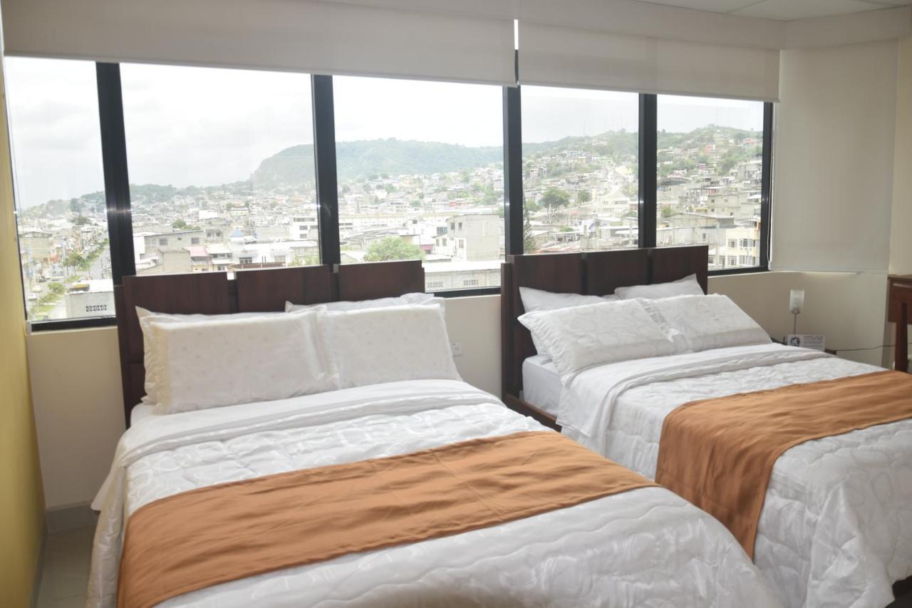 Olan'S Hotel Group Esmeraldas 外观 照片